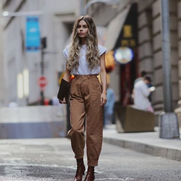 Zara Denim - Zara Toffee Authentic Slouchy High Waist Jeans 0